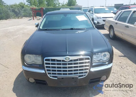 2008 Chrysler 300C z USA, uszkodzony, nr VIN 2C3LK63H88H193800